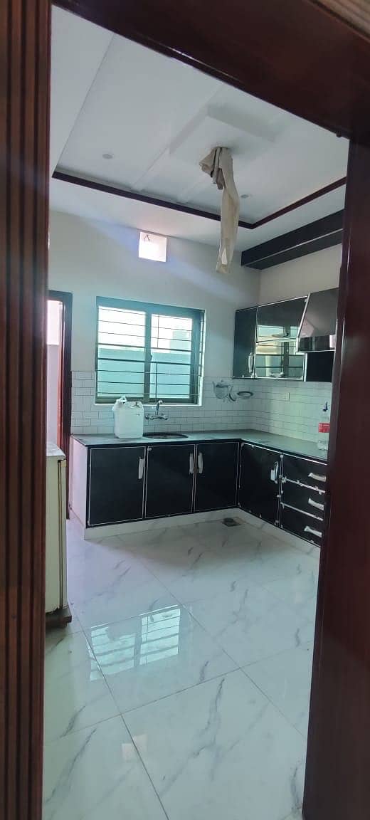 House For Sale In J Block LDA Avenue 6