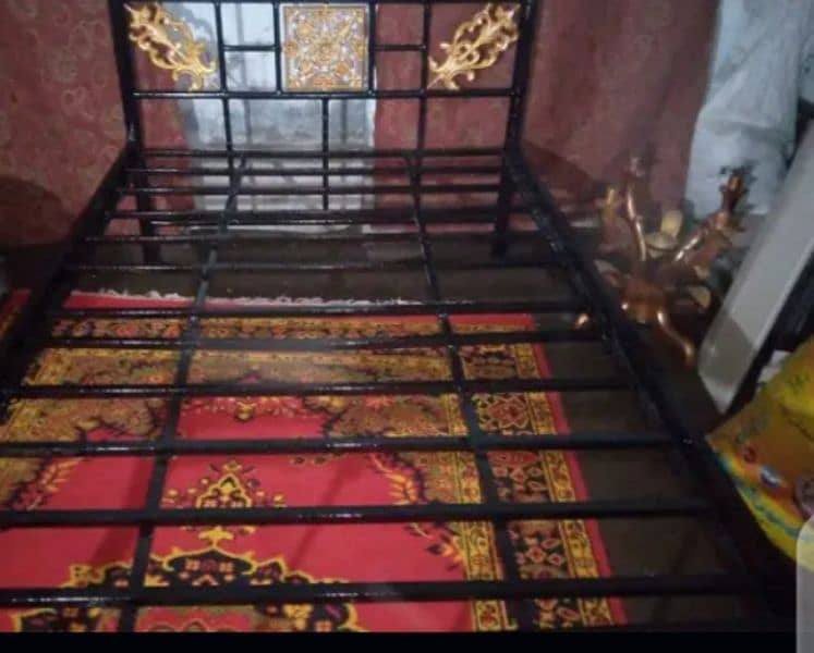 iron bed for sale without mattress 3