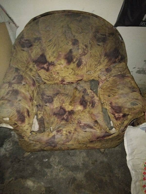 Used sofa contact 03121861996 0