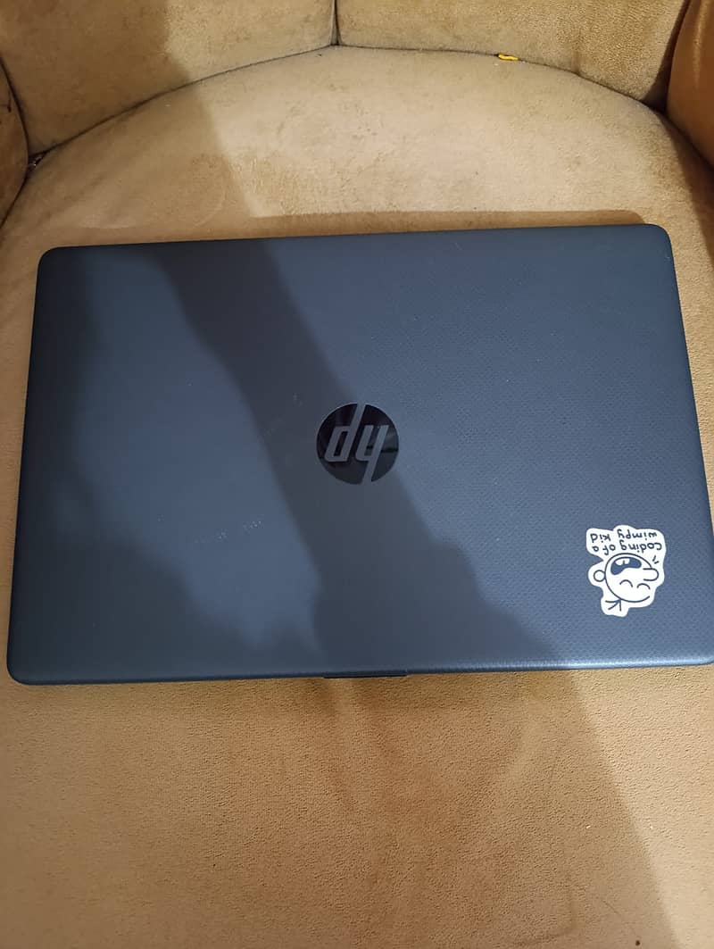 HP 15s Laptop in Great Condition 2