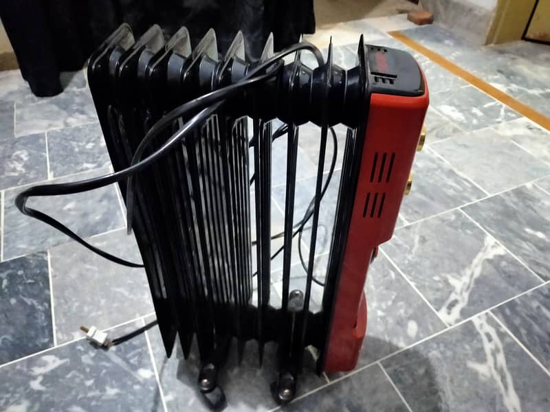 OIL HEATER IN NEW CONDITIONS 1