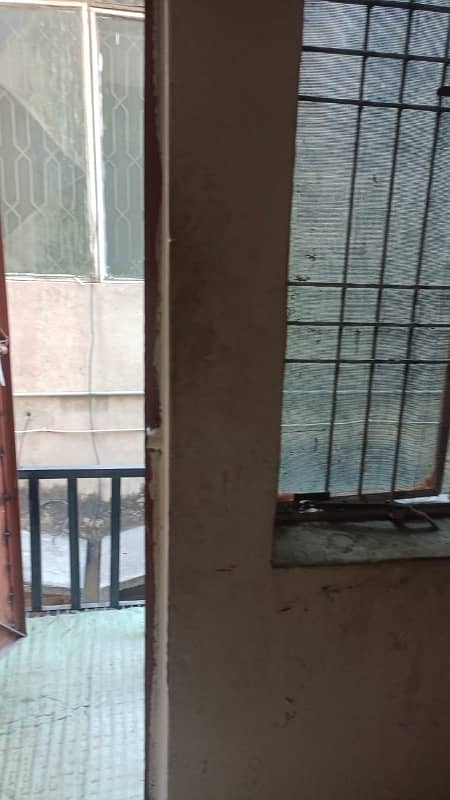 10 Marla Double Storey House On Awais Qarni Road Islampura 4