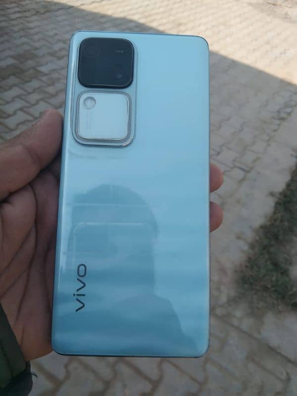 Vivo v30 12/256 10/10 condition 4