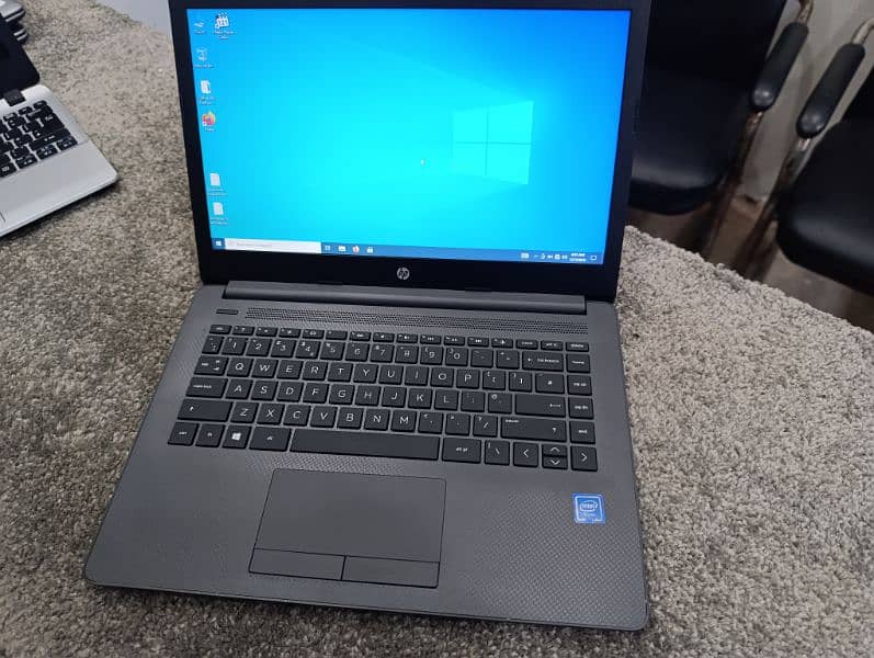 Hp 240 G7 N4020 with ddr4 RAM  with 14.5 inch display 2