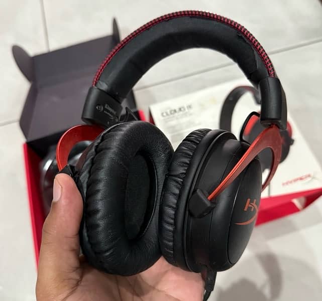 HyperX Cloud 2 & Orbit S 5