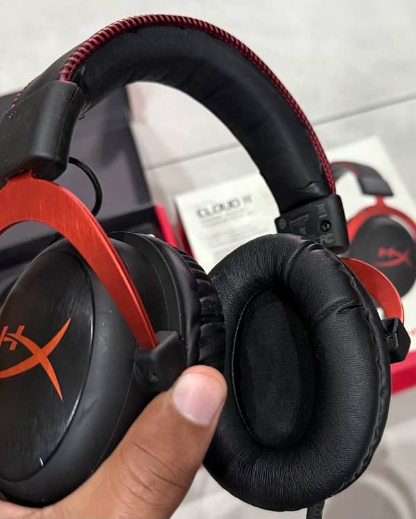 HyperX Cloud 2 & Orbit S 6