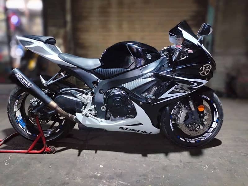 Suzuki GSX-R 600 0