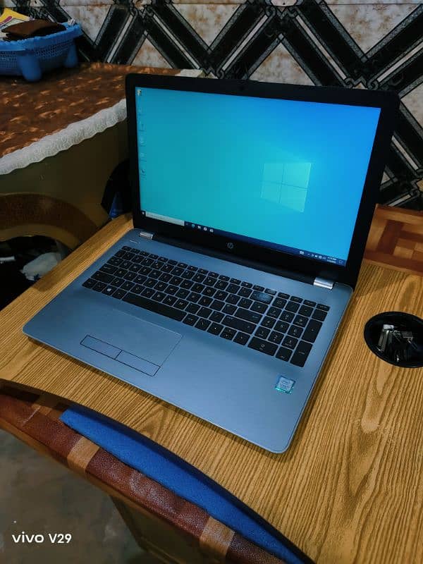 Core i7-7th Generation, (8GB/256GB) 10by10 Branded Used, 10