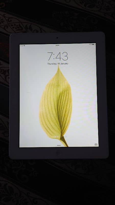 iPad 2 only Wi-Fi urgent sale 2