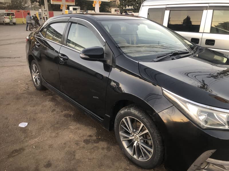 Toyota Corolla Altis 2018 5