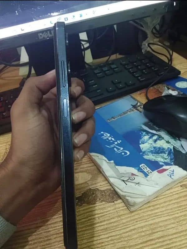 Infinix hot 30 play 4+4/64 gb only sale 1