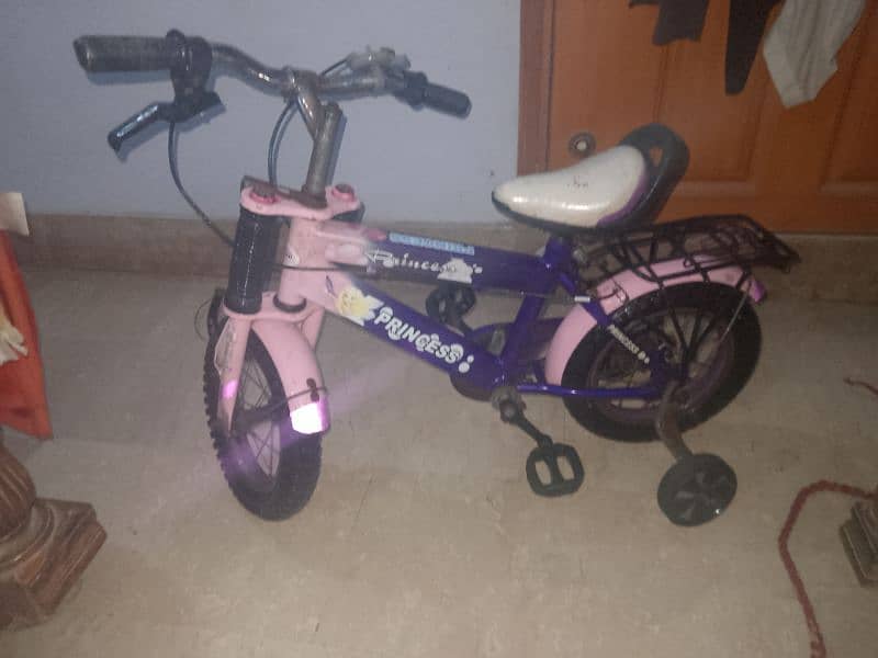 12 size cycle 4 to 7 years childrens use 6