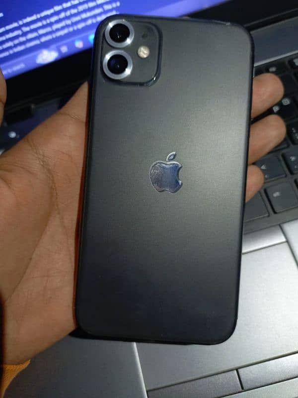 iphone 11 64GB Non PTA 5