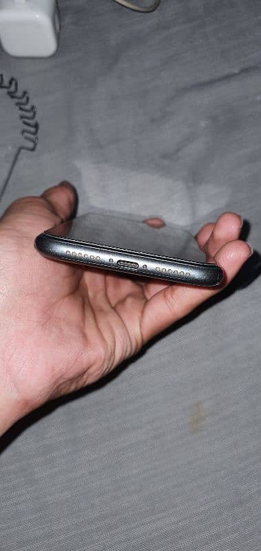 iphone 11 jv black colour 4