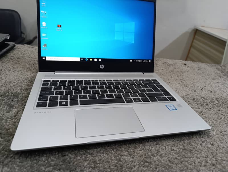 Hp 640 G5 i5 8th gen with 1080p HD display 8