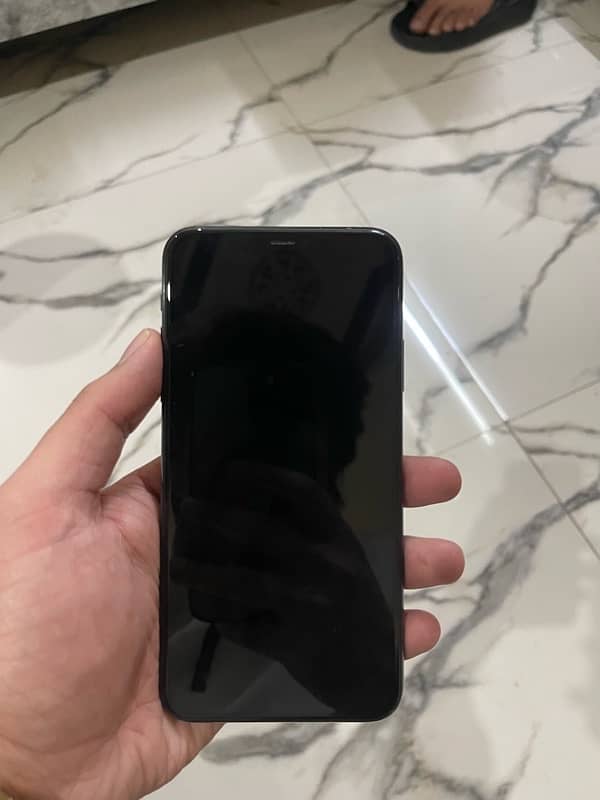 iphone 11 pro max 256 gb factory unlock pta approved 0