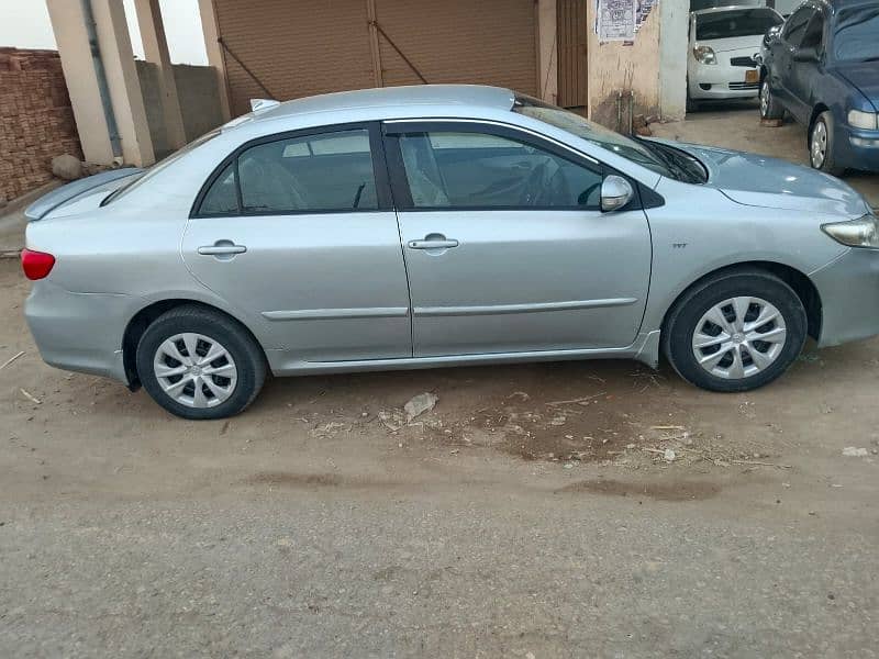 Toyota Corolla GLI 2014 4