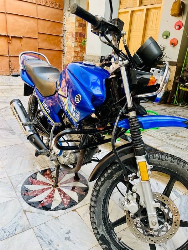 Yamaha YBR 125G 1