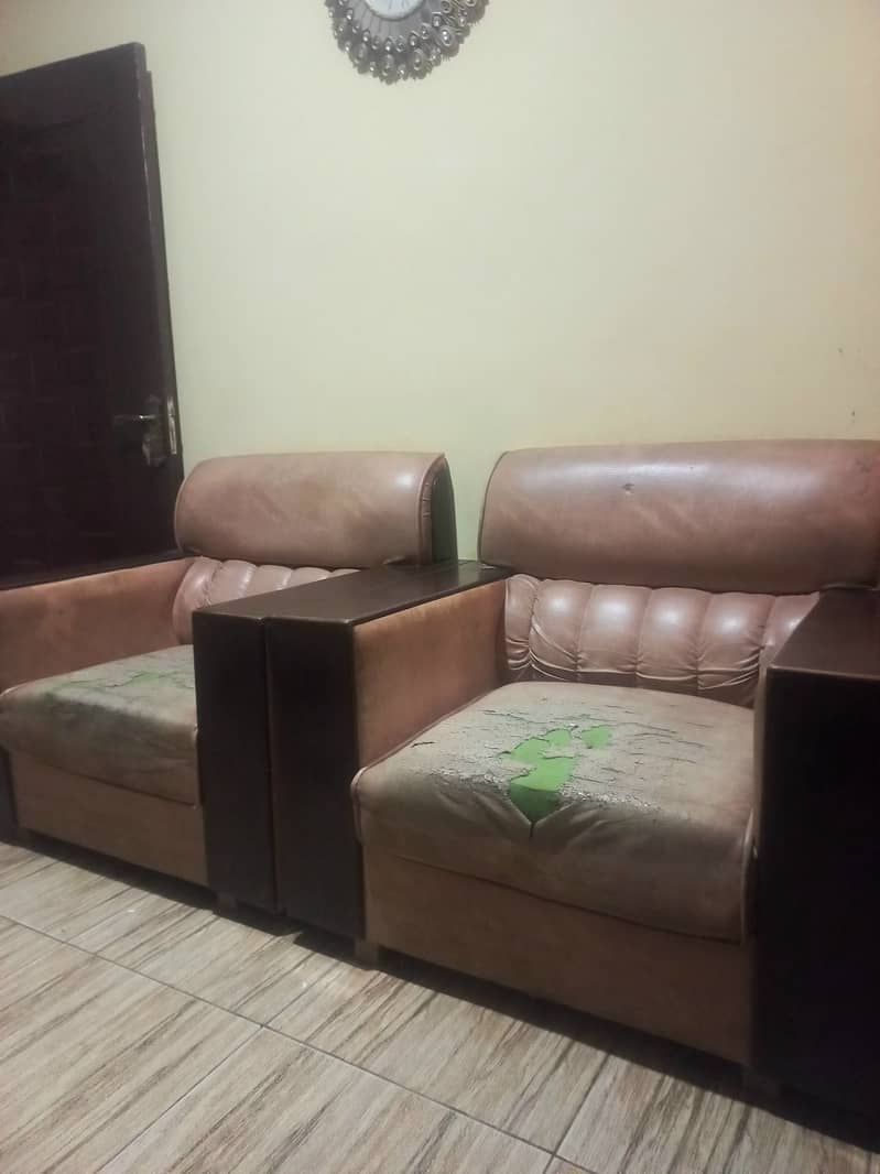 Sofa Set (5 seater) 0