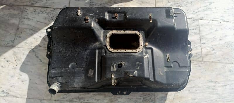 suzuki cultus euro 2 fuel tank 0