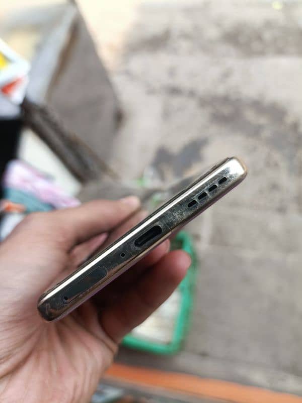 INFINIX ZERO 30 (urgent sale) 3