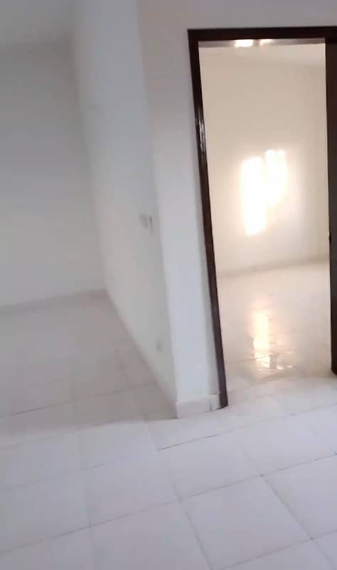 900 SQUARE FEET AWAMI FOR SALE LDA APPROVED 2ND FLOOR FLAT IN LOW COST-D BLOCK PHASE 2 BAHRIA ORCHARD LAHORE 2