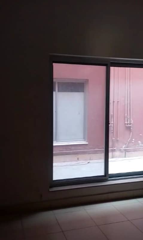 900 SQUARE FEET AWAMI FOR SALE LDA APPROVED 2ND FLOOR FLAT IN LOW COST-D BLOCK PHASE 2 BAHRIA ORCHARD LAHORE 3