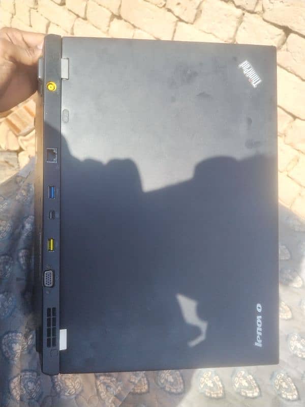 Lenovo core i5 one hand use condition 10/09 1