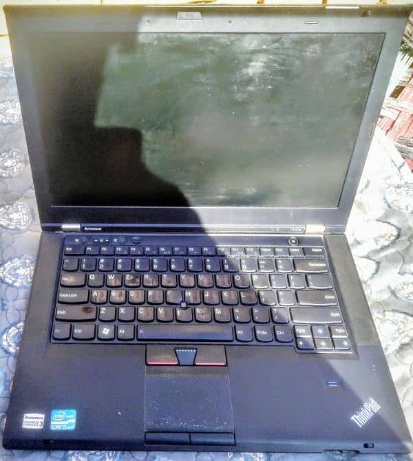 Lenovo core i5 one hand use condition 10/09 3