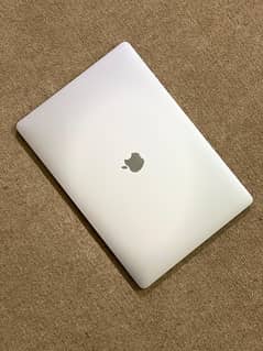 MacBook