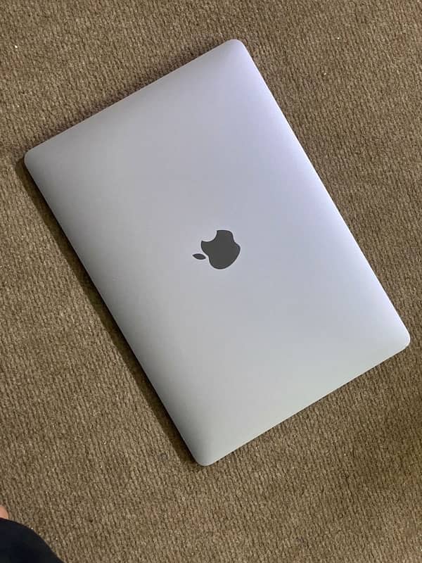 MacBook Air m1 6