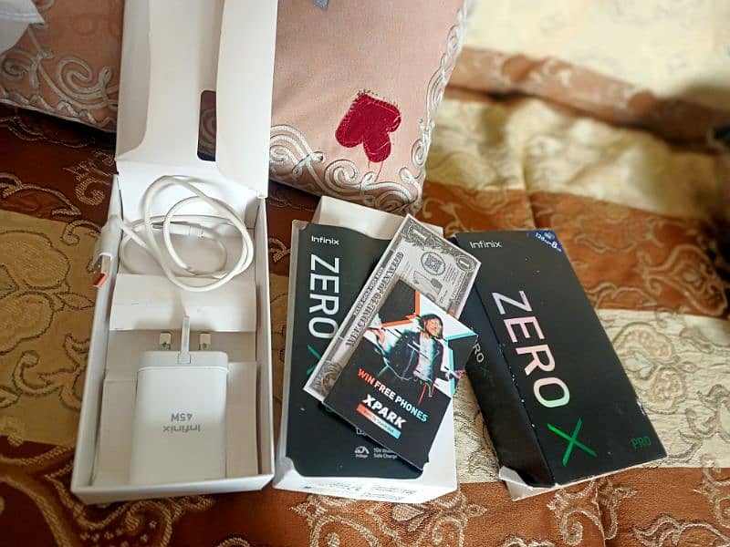 infinix zero x pro in starry silver 1