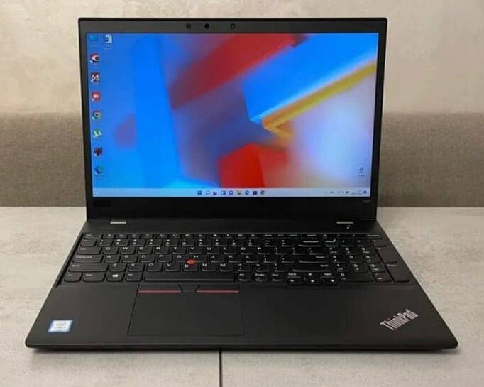 Lenovo ThinkPad T580 Intel Core i7 8th generation/ Lenovo Laptop 2