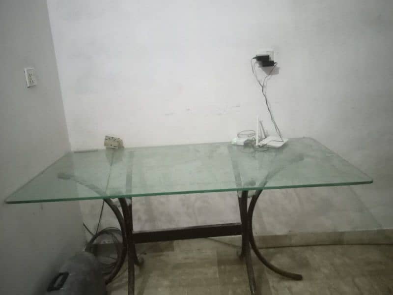 dinning table without chair 5/4 0