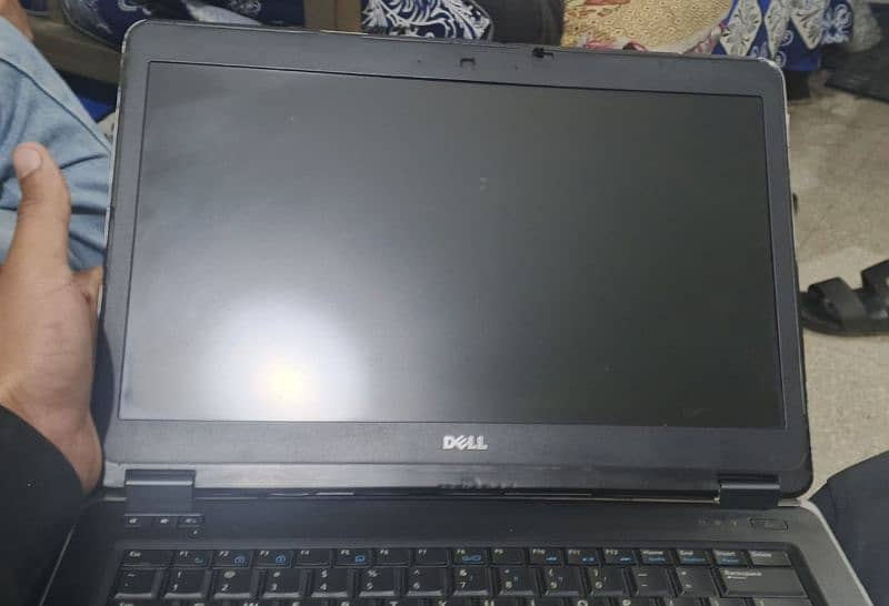 Dell latitude E6440 1