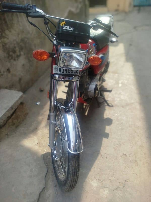 Honda 125 red  new almost ok 7