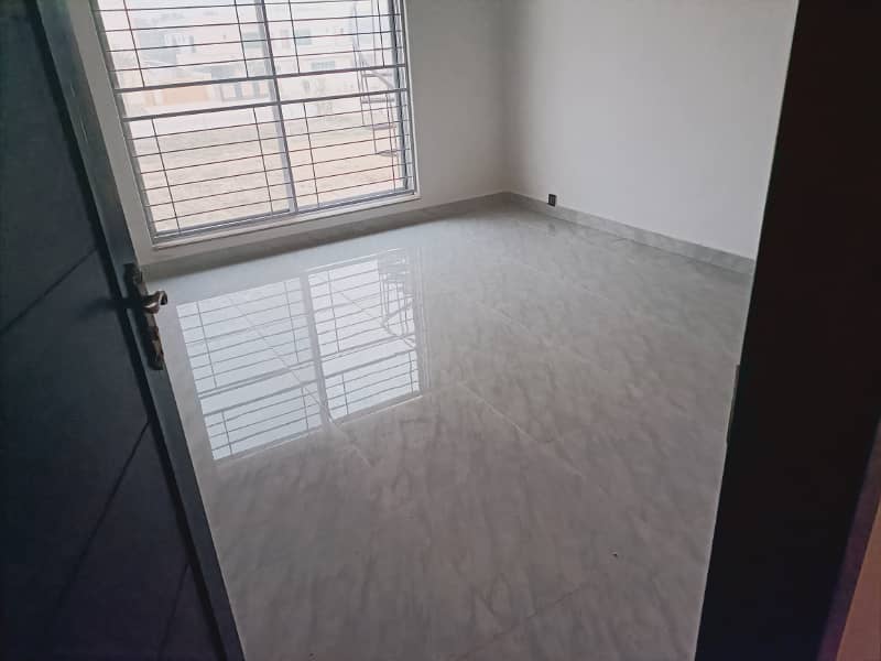 Upper portion for rent 2