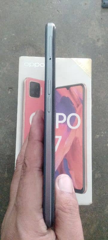 OppO F17 8gb+128gb dual Sim PTA Aprup 5