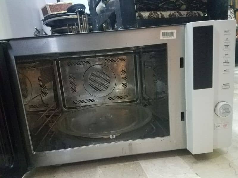 DW 550 AF Air Fryer Microwave Oven (Just Like New) 5