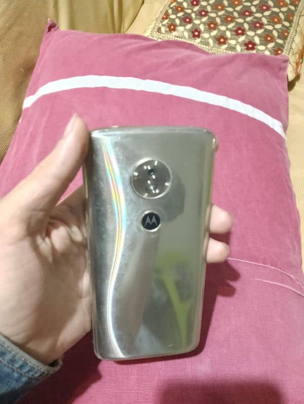 moto G6 play 0