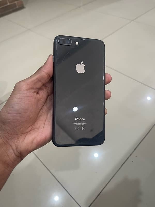 IPhone 8 Plus 0