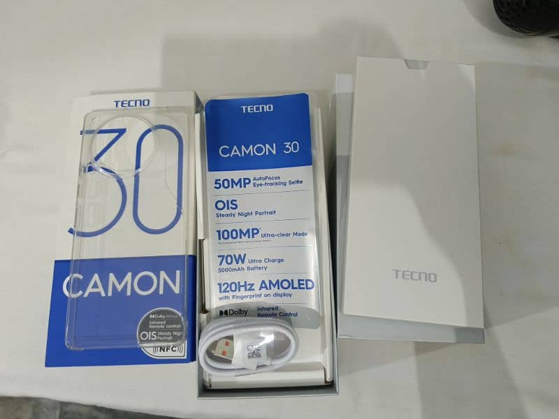 tecno camon 30 12/256 7