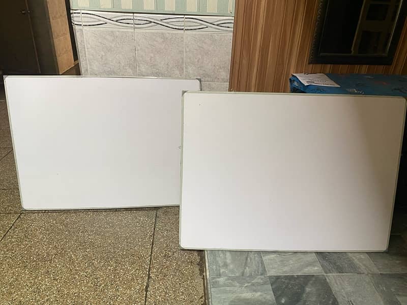 white board with stand 1