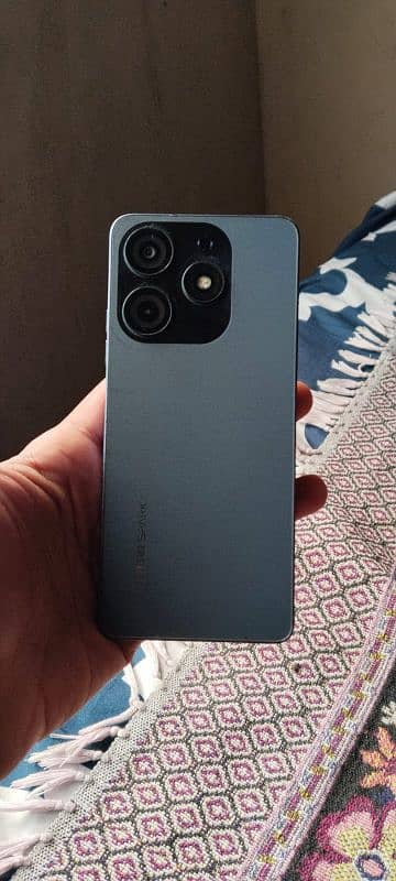 Tecno Spark 10 pro 1