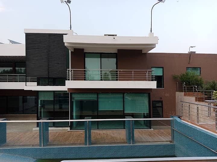 2 Acre Luxury Farm House On Barki Road 2