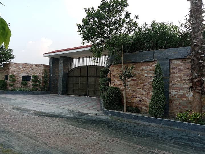 2 Acre Luxury Farm House On Barki Road 45