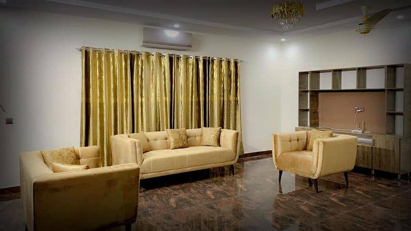 furnished portion (daily weekly monthly) for rent in johar town Lahore 7