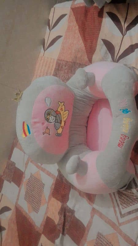 baby sofa new condition 3