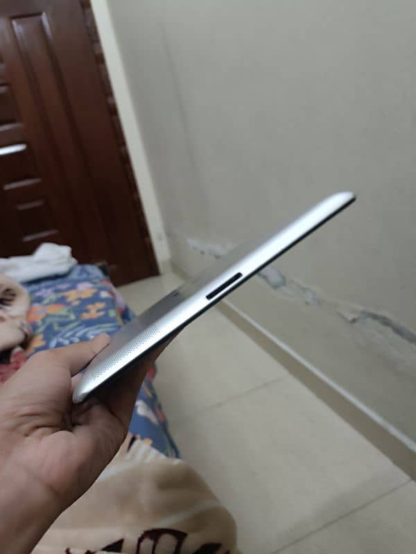 ipad 2 64gb urgent sale 6