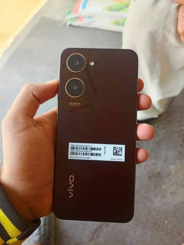 Vivo v 18 for sell 1